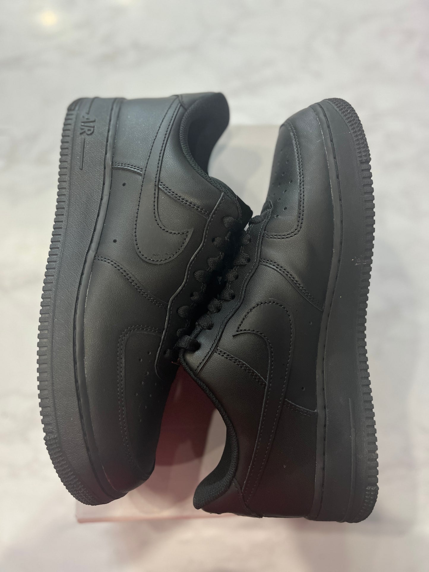 Nike Air Force 1 Low '07 Black PRE-OWNED