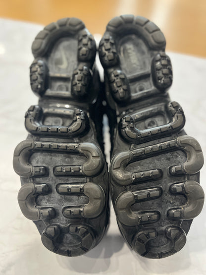 Nike Air VaporMax Plus Triple Black PRE-OWNED