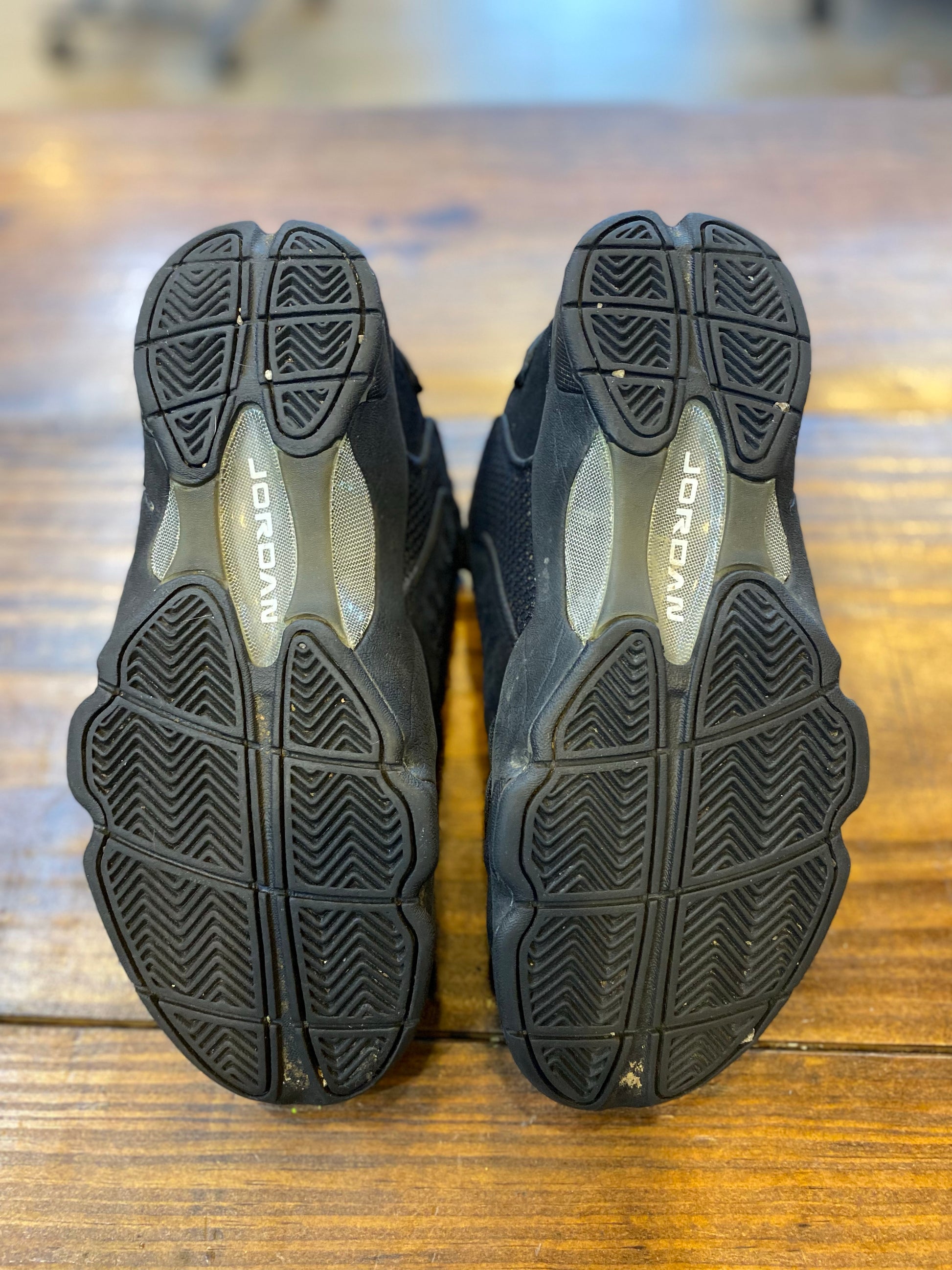 Jordan OG Black Metallic Gold (Women's) PRE-OWNED