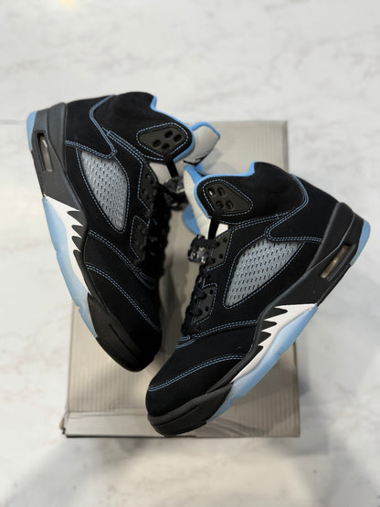 Jordan 5 Retro Black University Blue (2026) PRE-OWNED