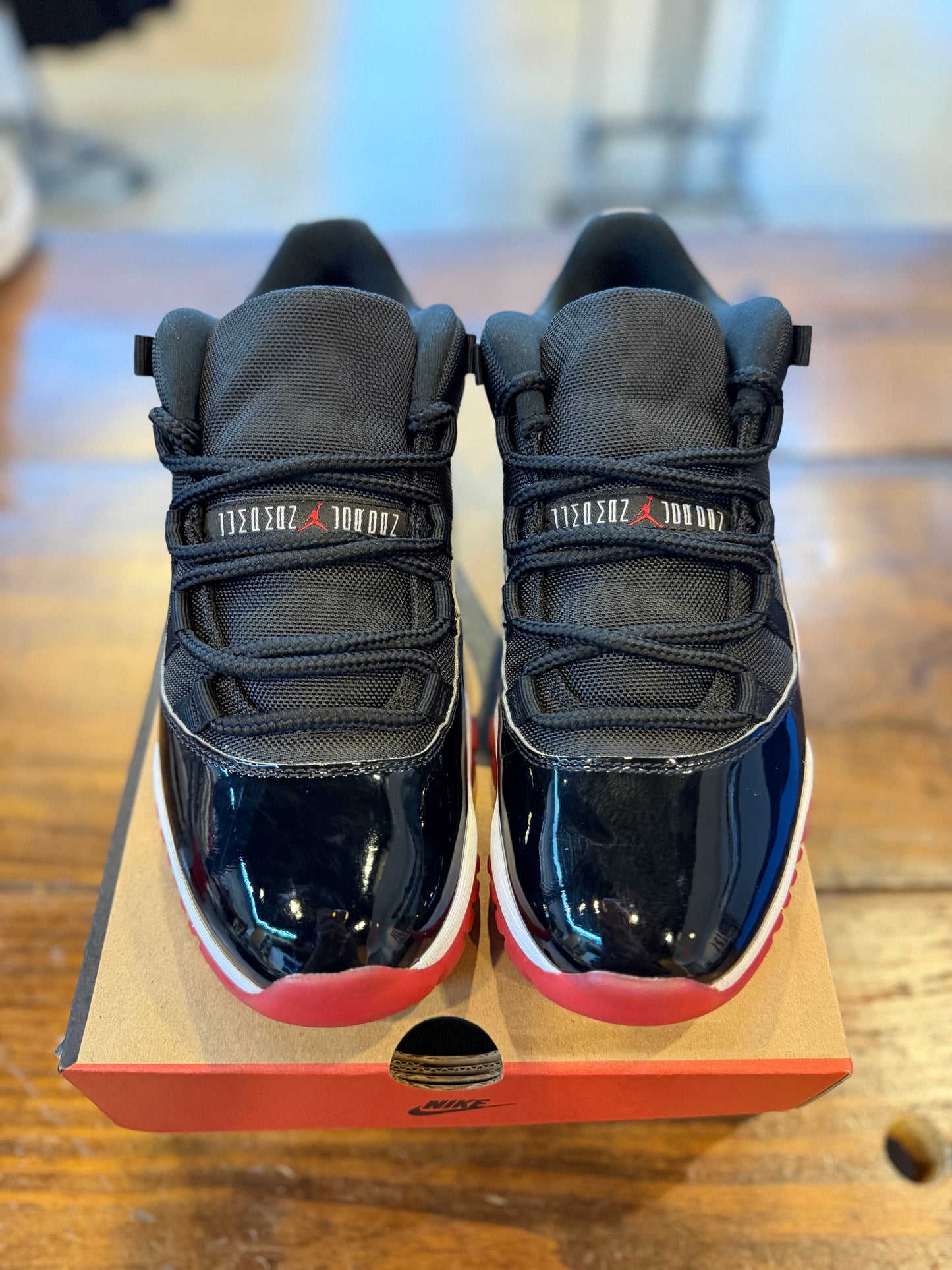 Jordan 11 Retro Low Bred (2025) PR-OWNED