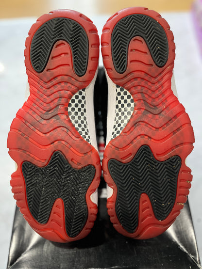 Jordan 11 Retro Playoffs Bred (2019) PRE-OWNED