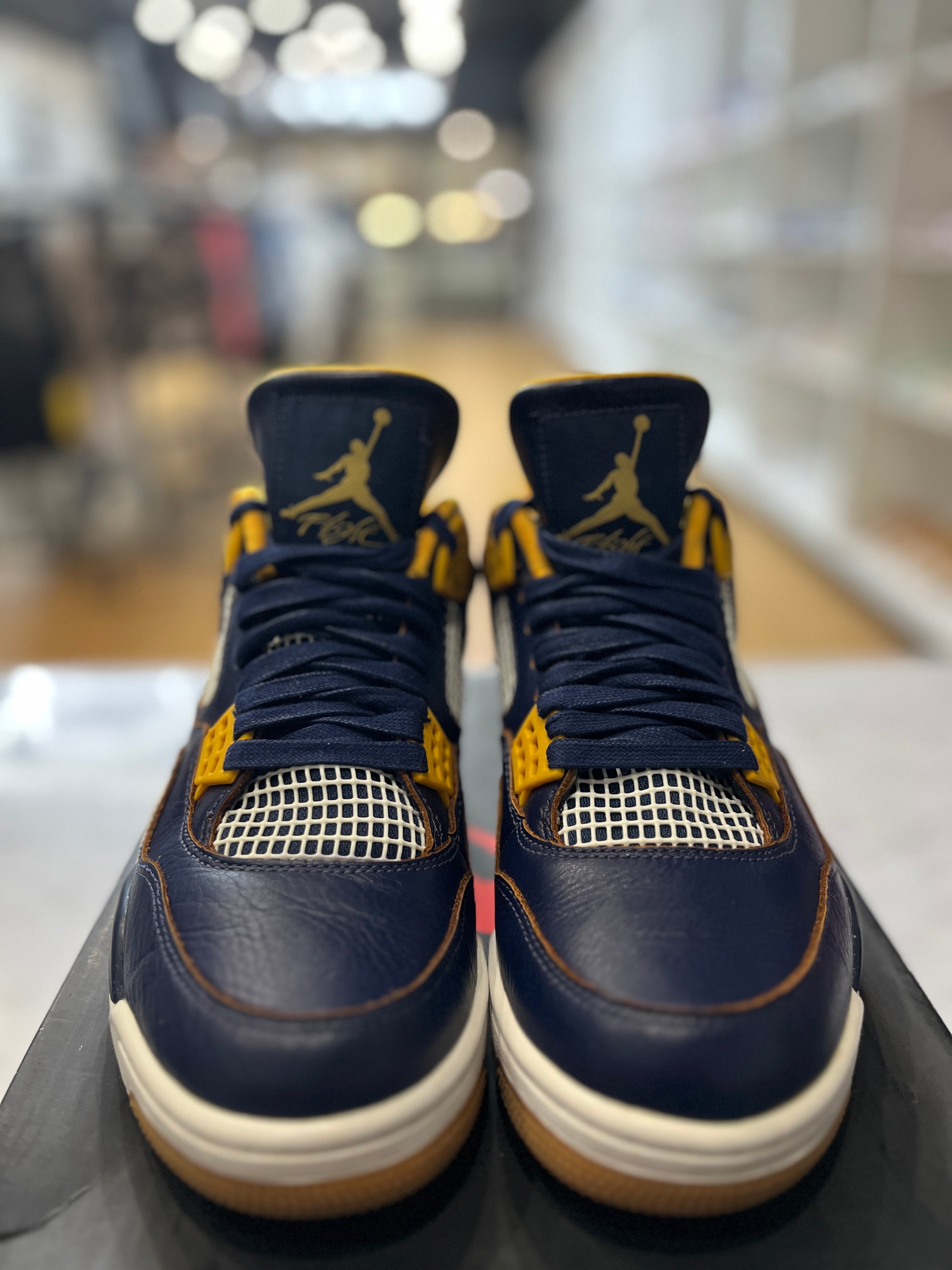 Jordan 4 Retro Dunk From Above PRE-OWNED