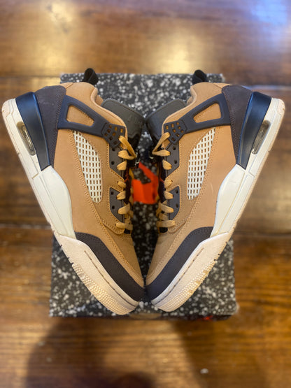Jordan Spizike Low Flax PRE-OWNED
