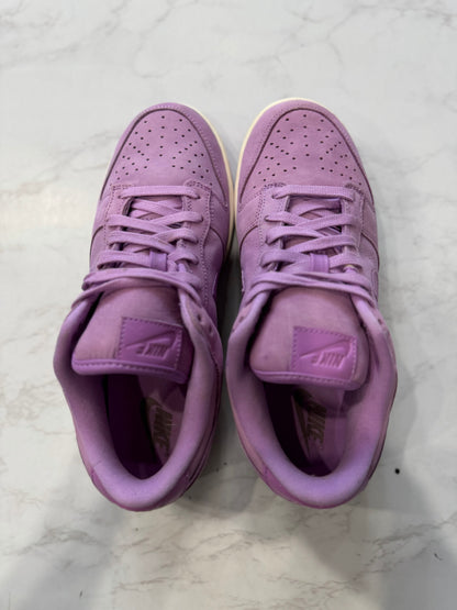 Nike Dunk Low PRM MF Rush Fuchsia (Women's) PRE-OWNED