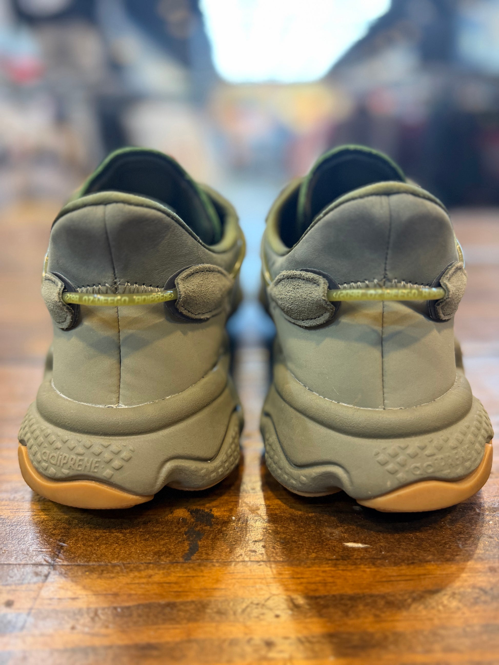 adidas Ozweego Trace Cargo PRE-OWNED