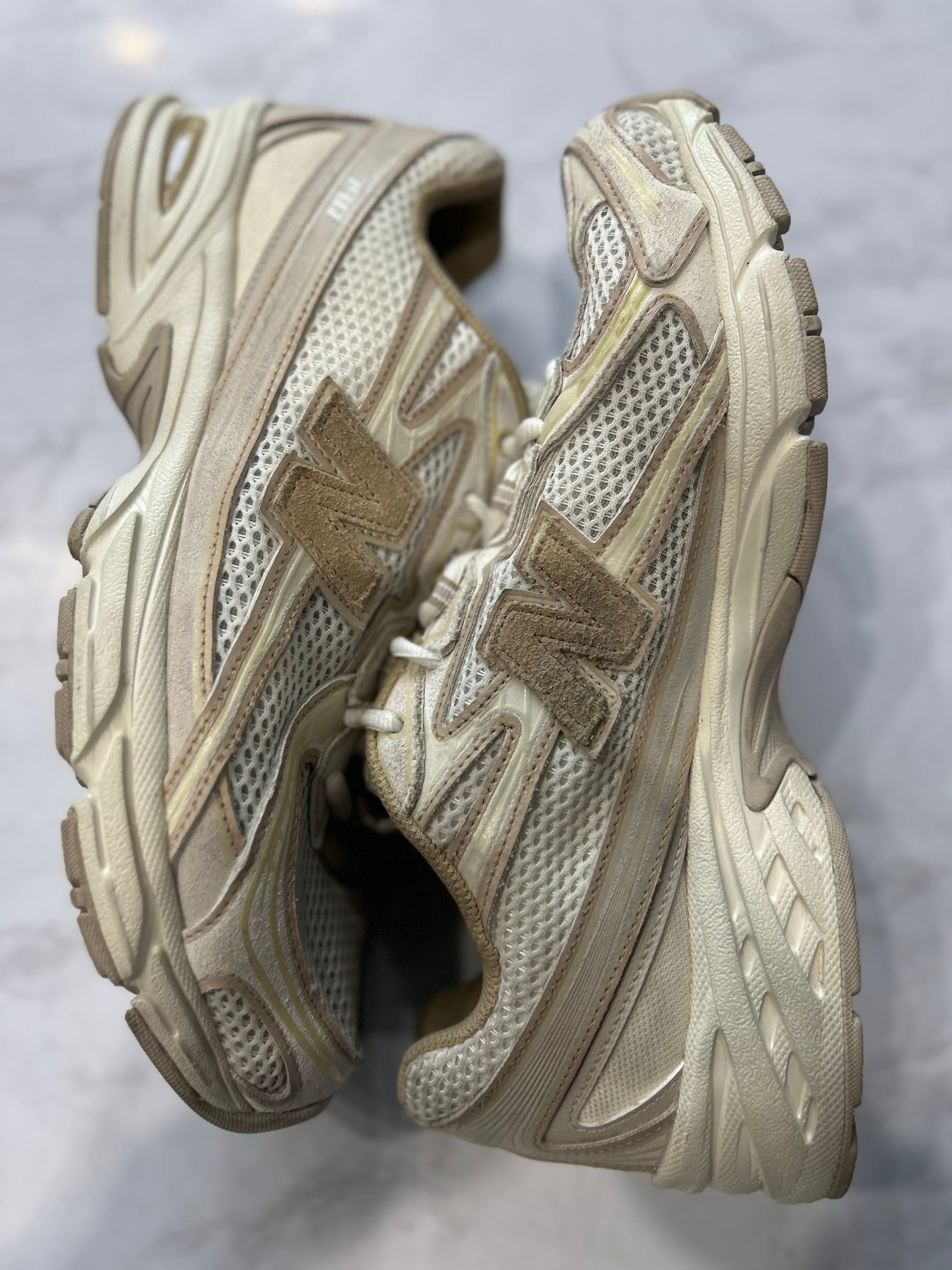 New Balance 740v2 Incense PRE-OWNED