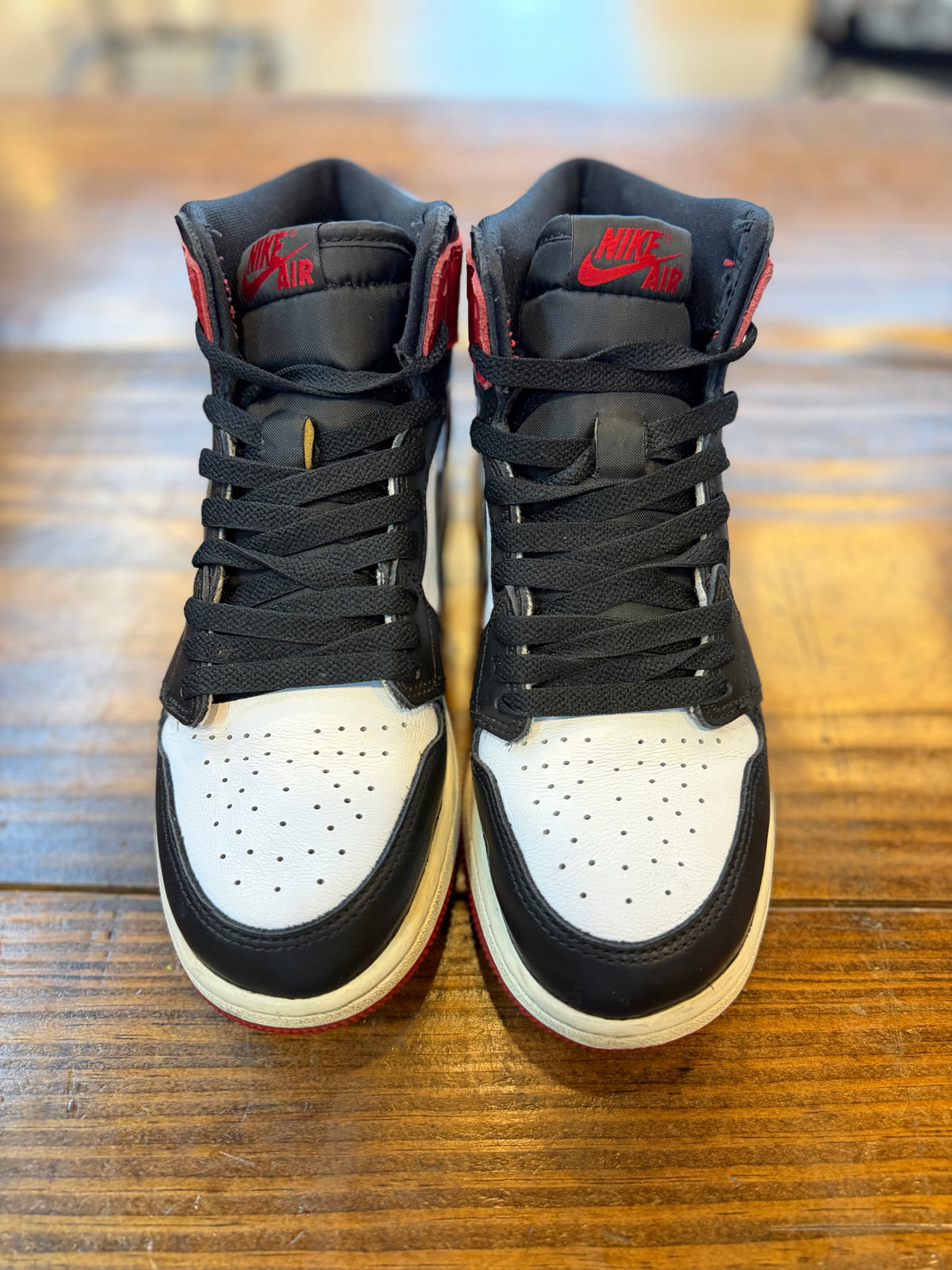 Jordan 1 Retro High OG Black Toe Reimagined (GS) PRE-OWNED
