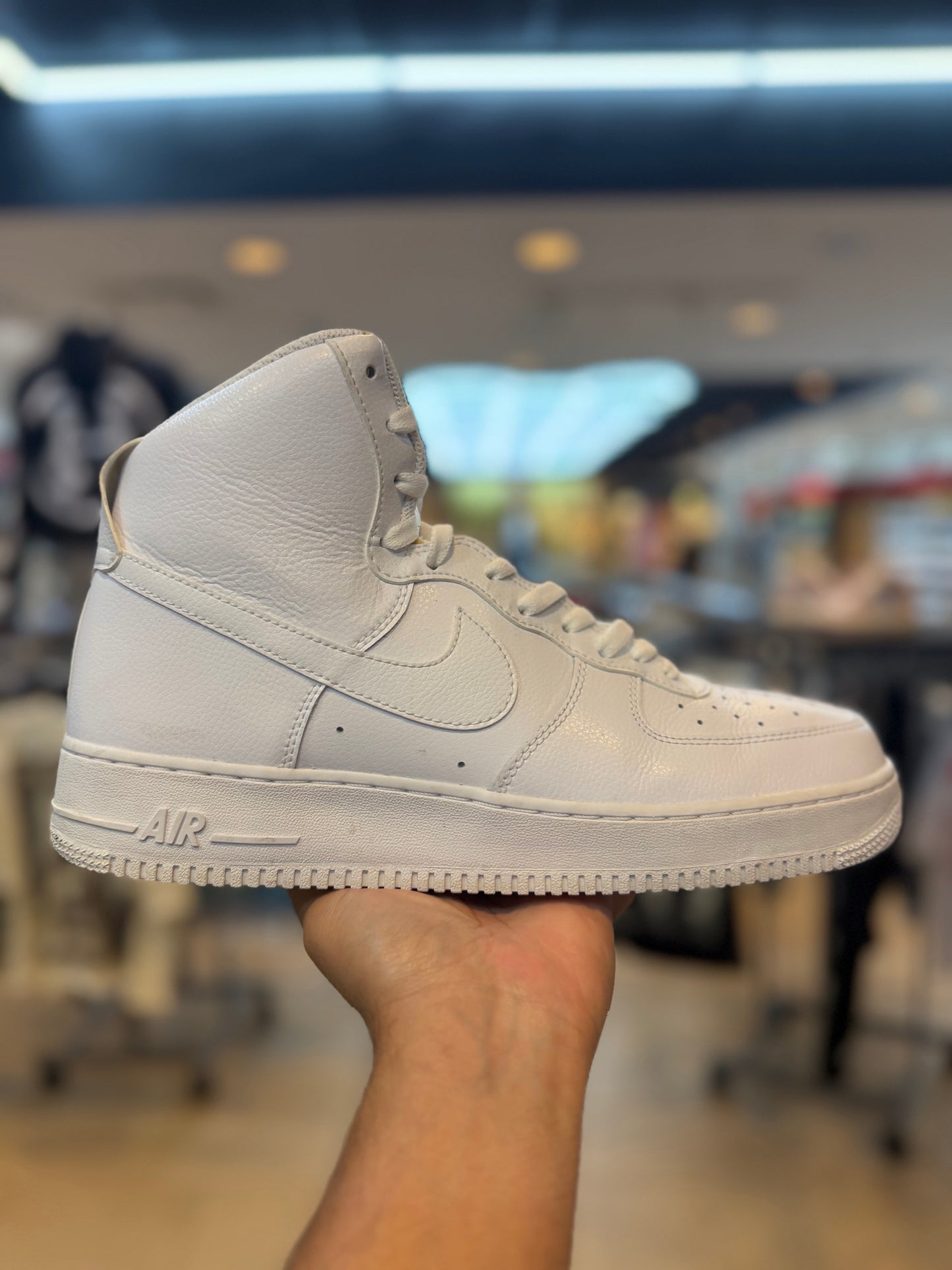 Nike Air Force 1 High White PRE-OWNED