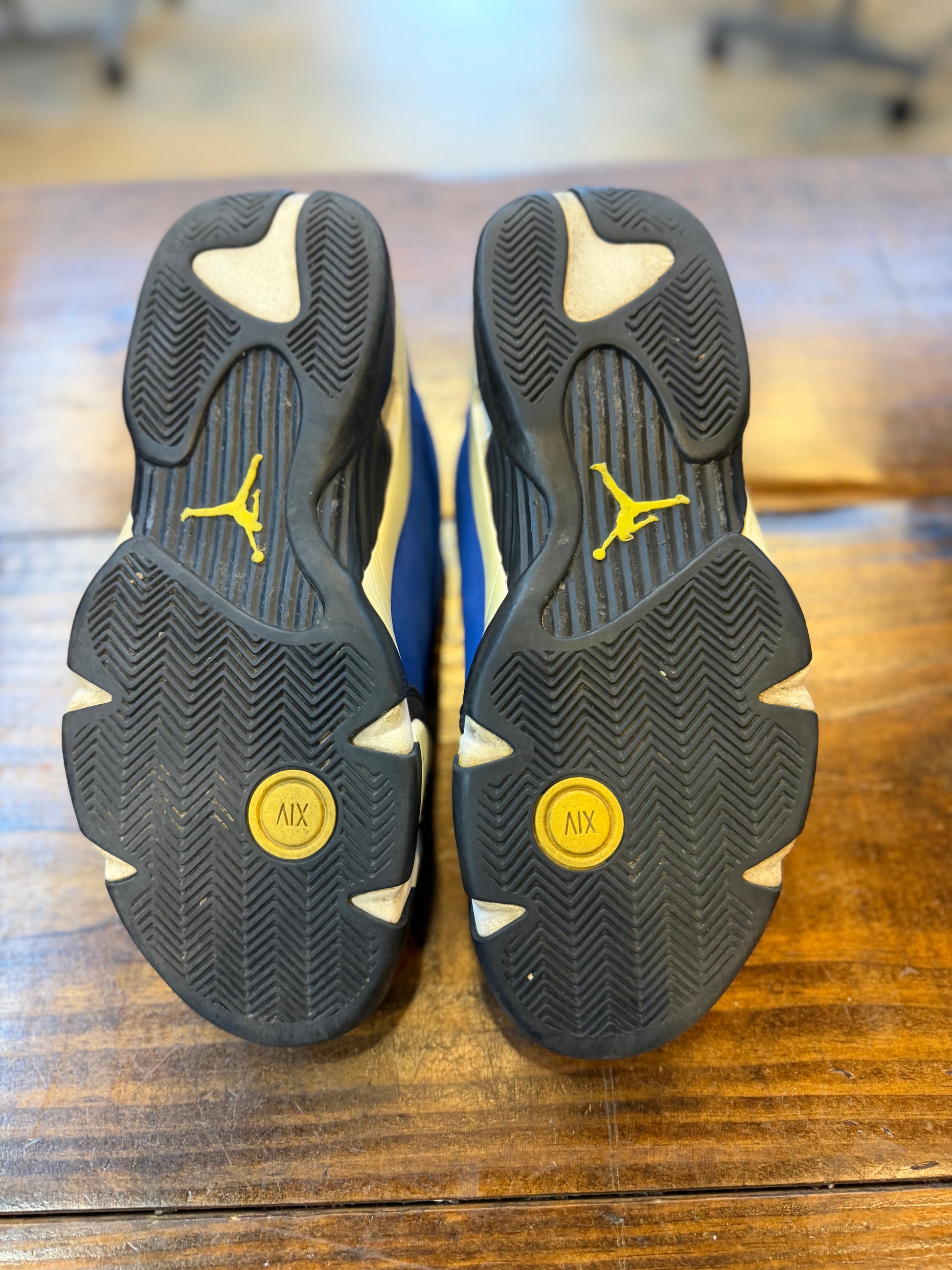 Jordan 14 Retro Low Laney (2015) PRE-OWNED