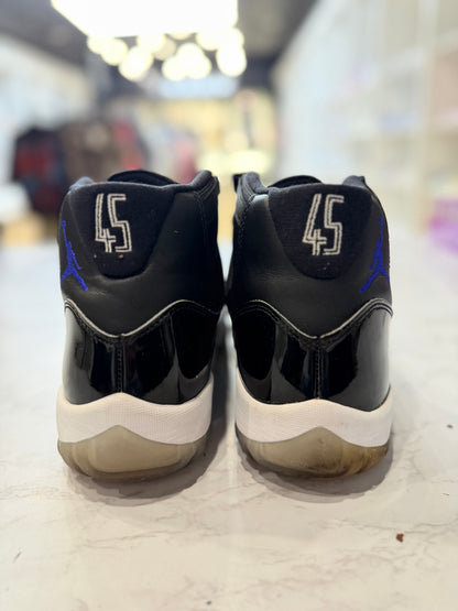Jordan 11 Retro Space Jam (2016) PRE-OWNED