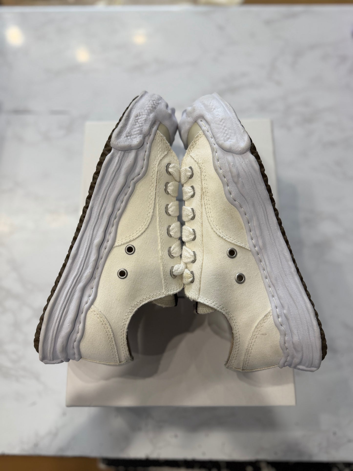 Maison Mihara Yasuhiro Hank OG Sole Canvas Low White PRE-OWNED