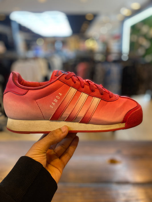 Adidas womens faded red Samoa Valentine PRE-OWNED