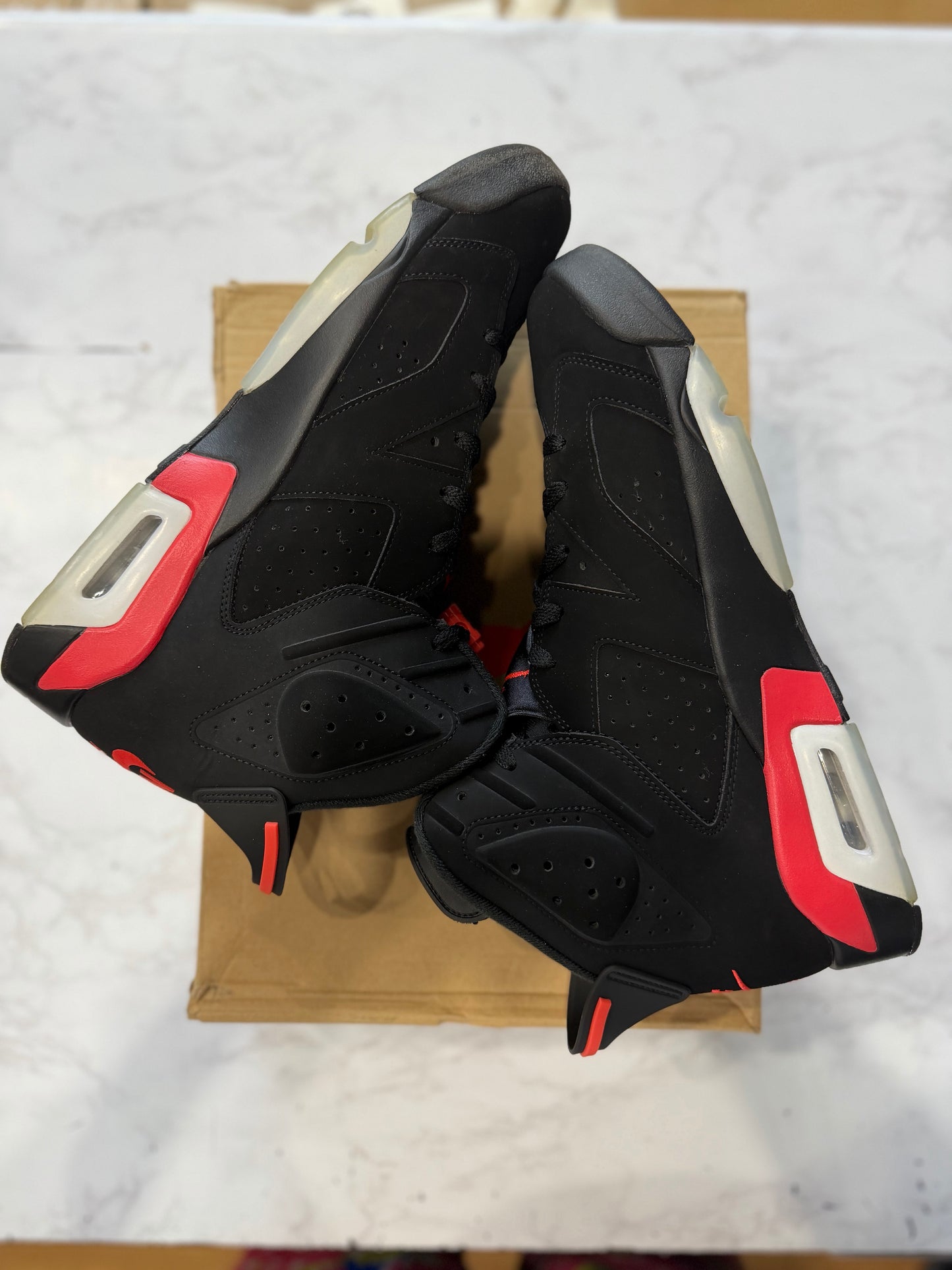 Jordan 6 Retro Infrared Salesman PRE-OWNED