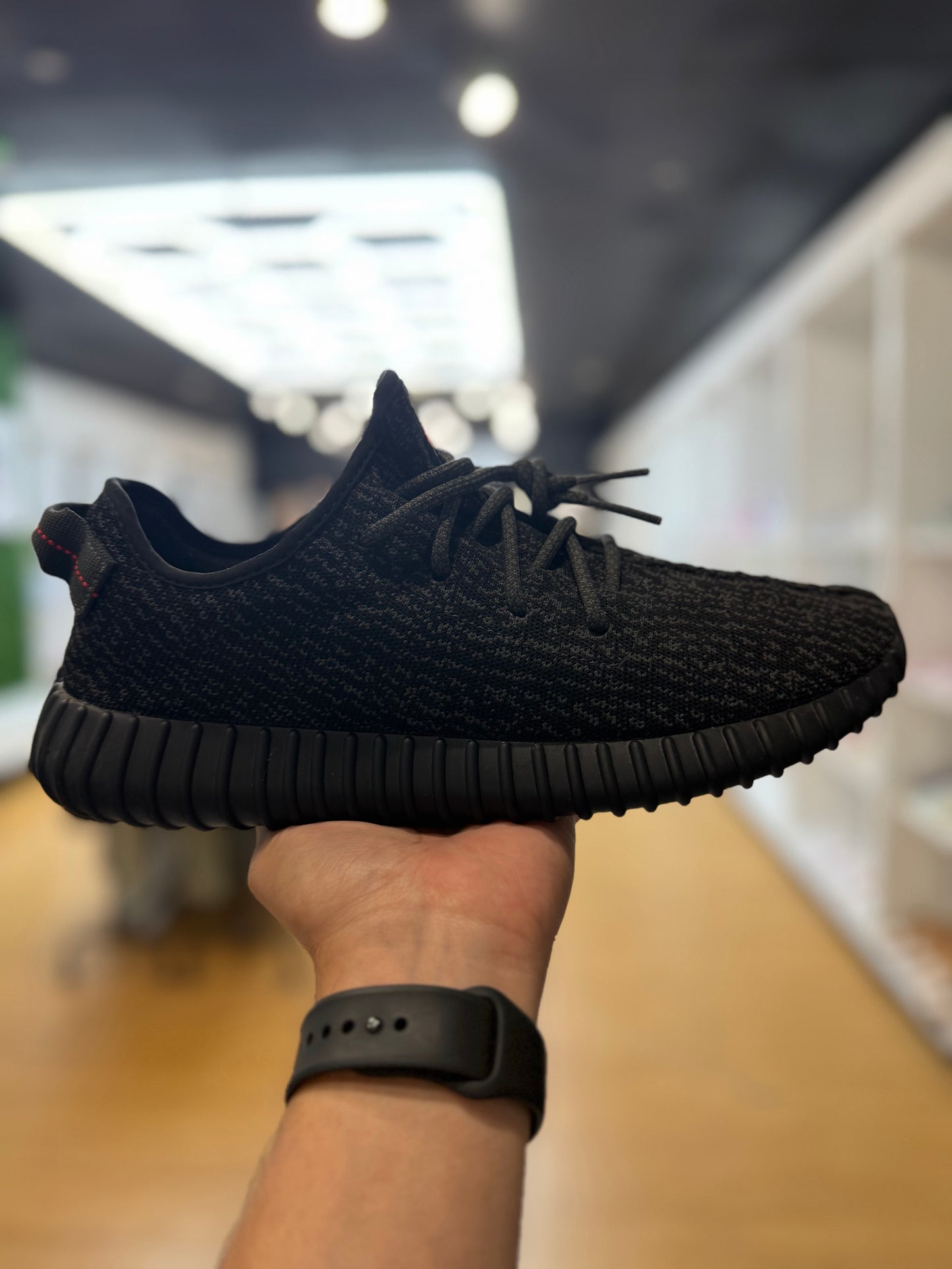 adidas Yeezy Boost 350 Pirate Black (2023) PRE-OWNED
