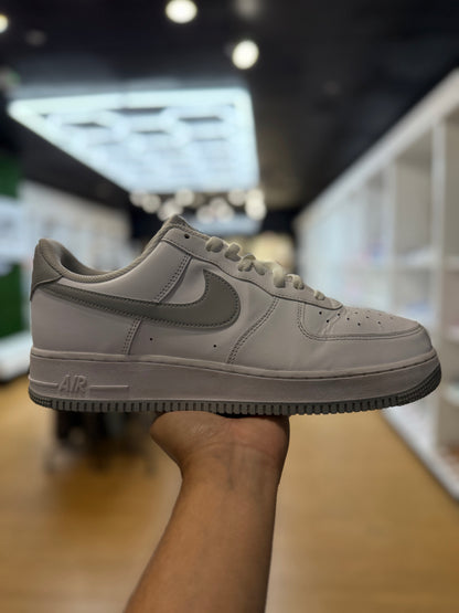Nike Air Force 1 Low '07 White Light Smoke Grey PRE-OWNED