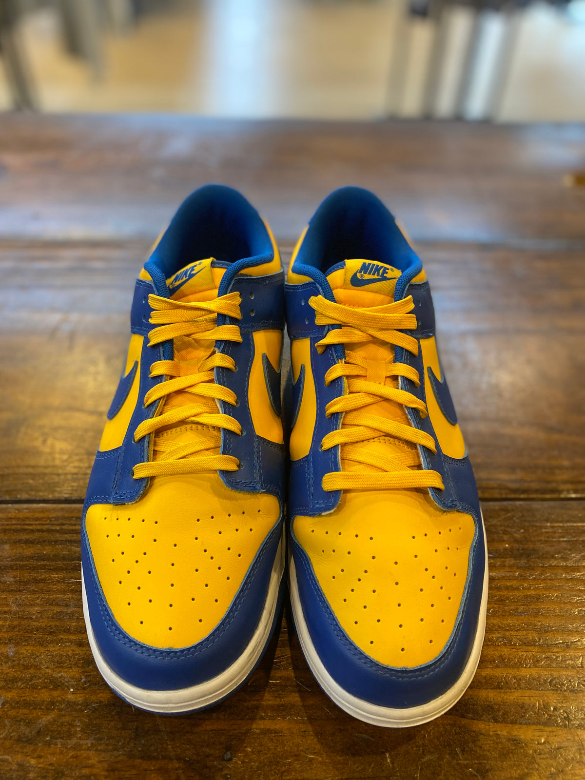 Nike Dunk Low UCLA PRE-OWNED