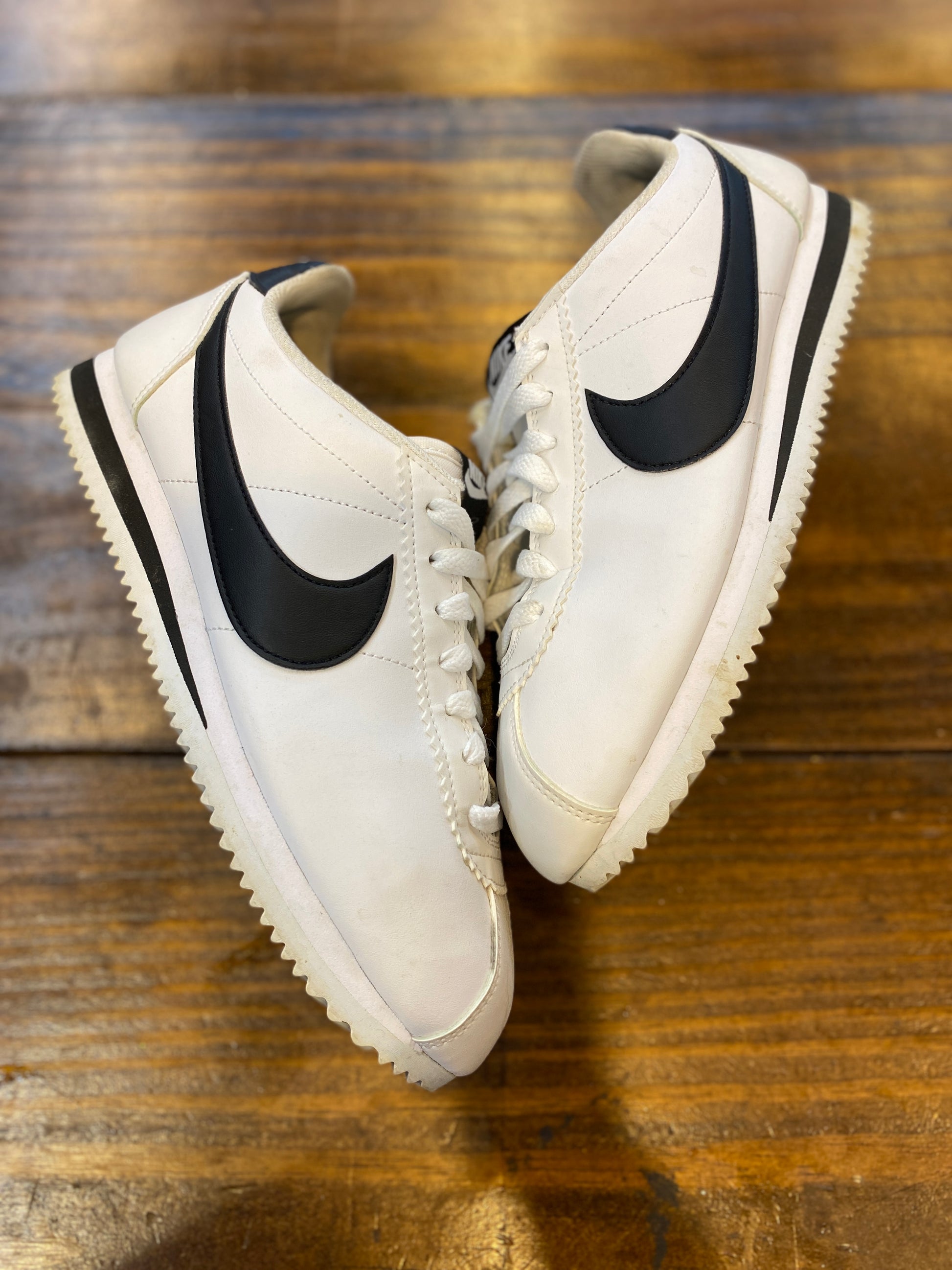 Nike Classic Cortez White Black (Women's) PRE-OWNED