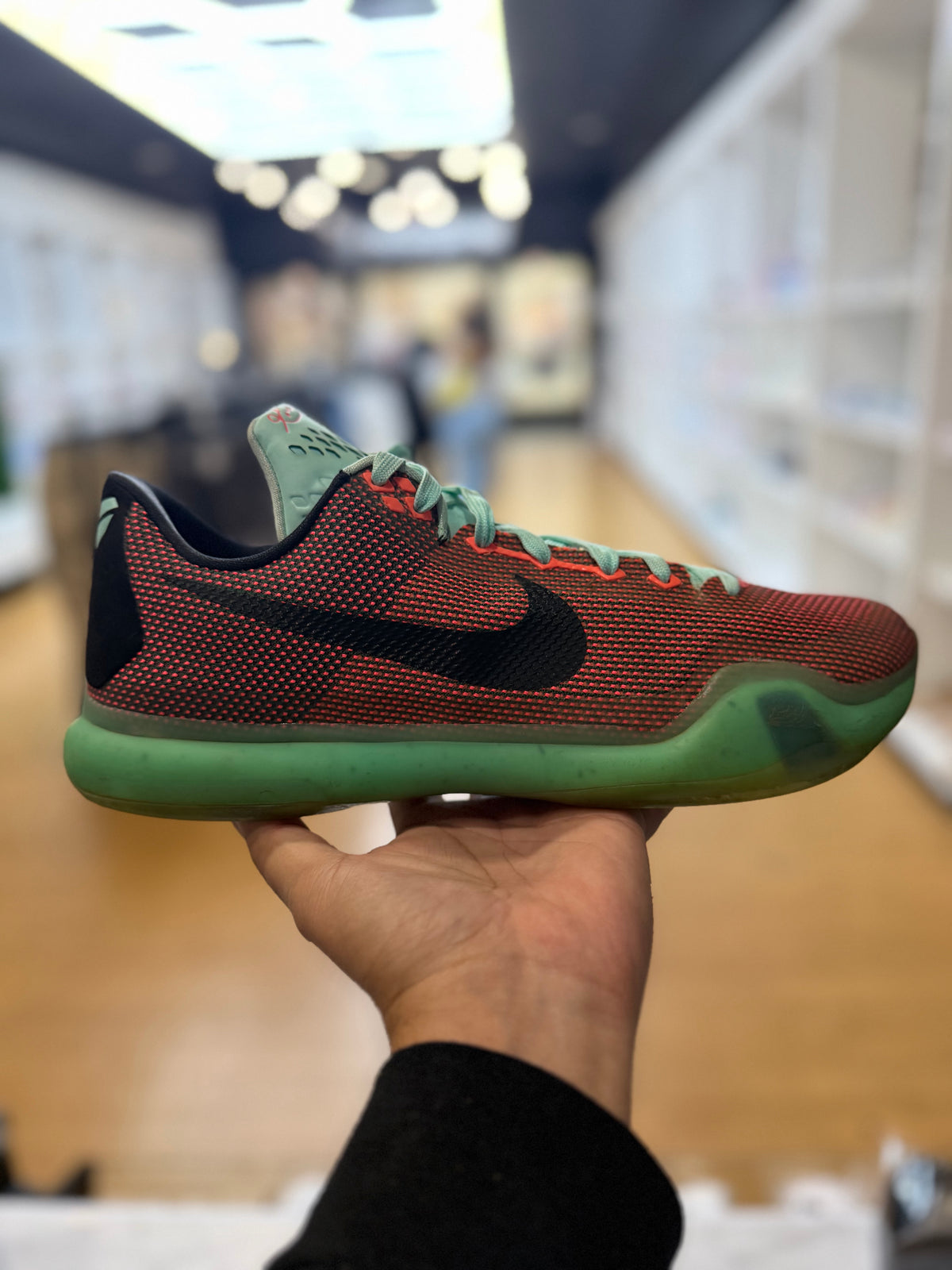 Nike Kobe 10 Easter PRE-OWNED