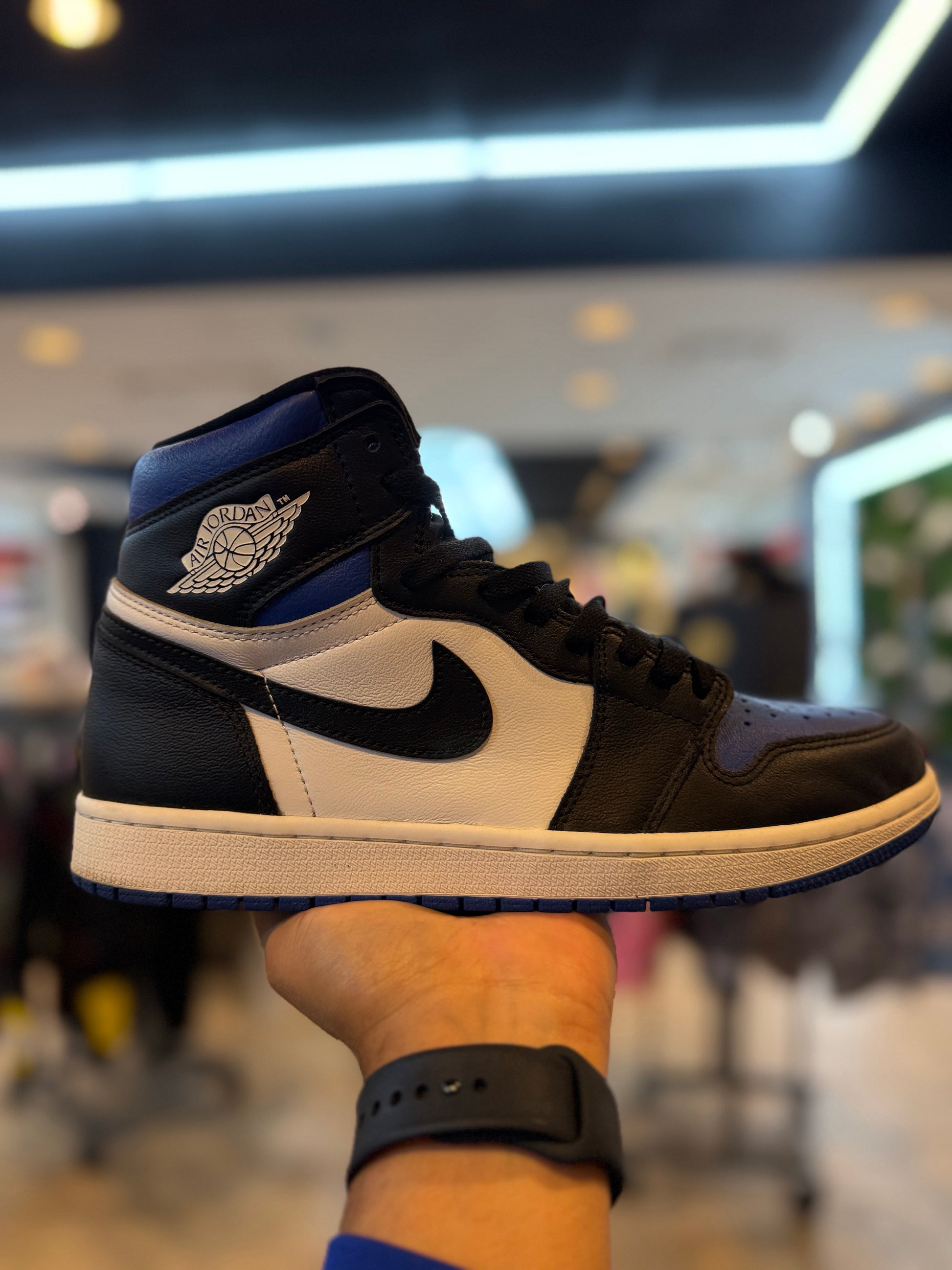 Jordan 1 Retro High Royal Toe PRE-OWNED