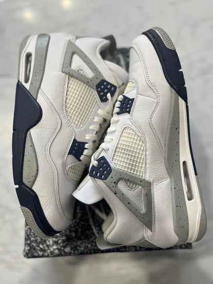 Jordan 4 Retro Midnight Navy PRE-OWNED