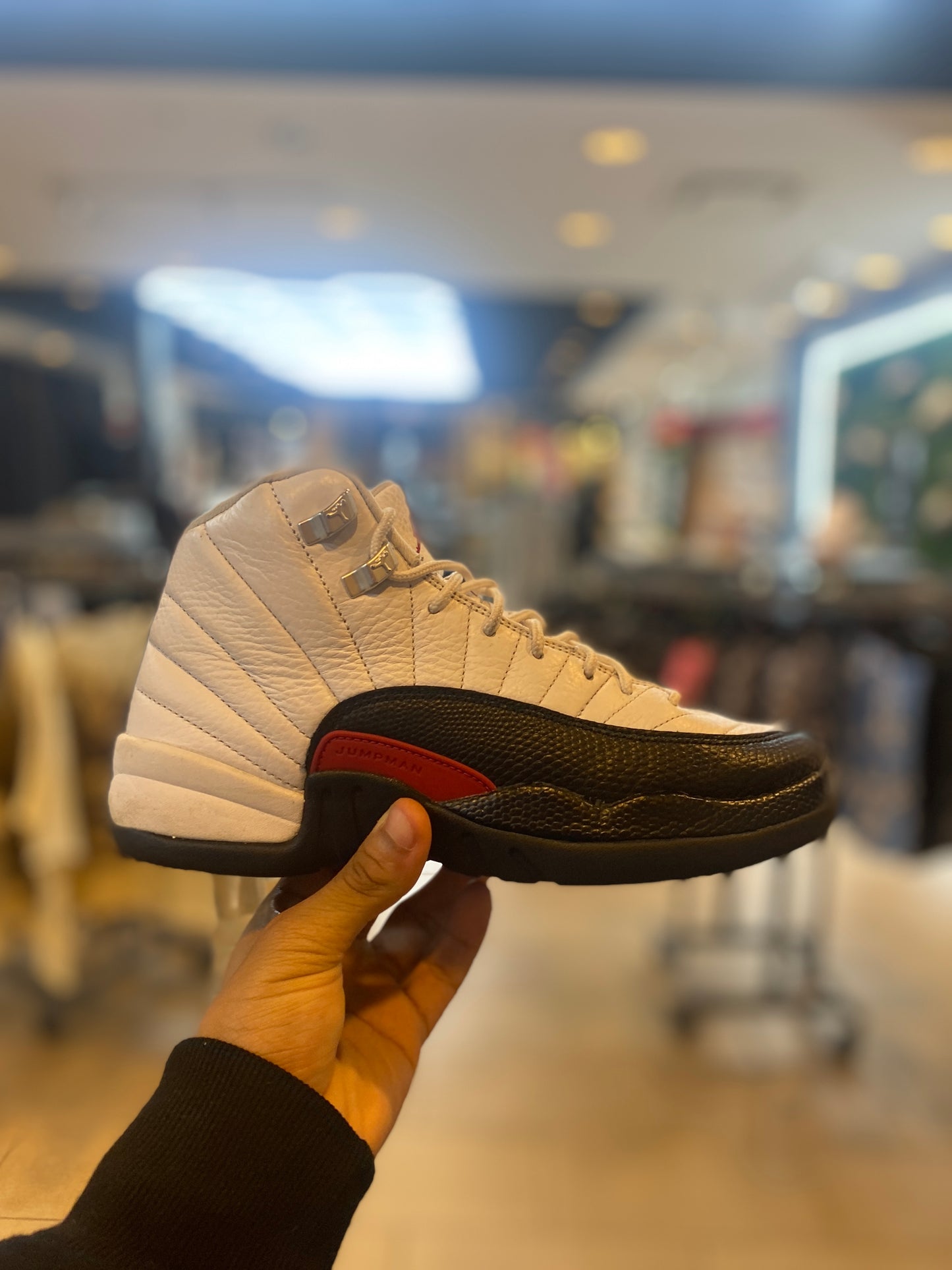 Jordan 12 Retro Taxi Flip (GS) PRE-OWNED