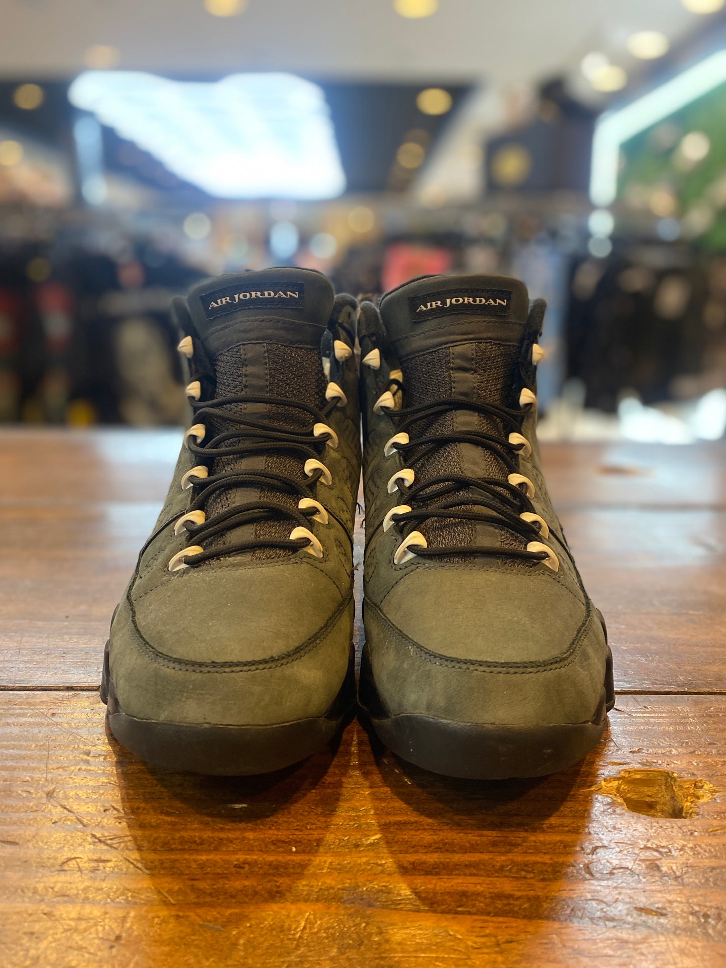 Jordan 9 Retro Anthracite PRE-OWNED