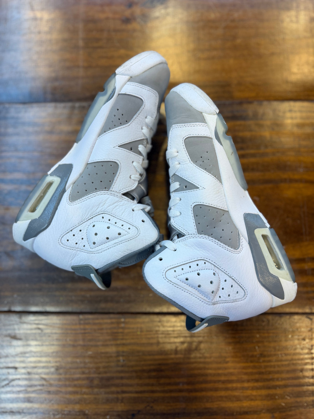 Jordan 6 Retro Cool Grey (GS)  PRE-OWNED