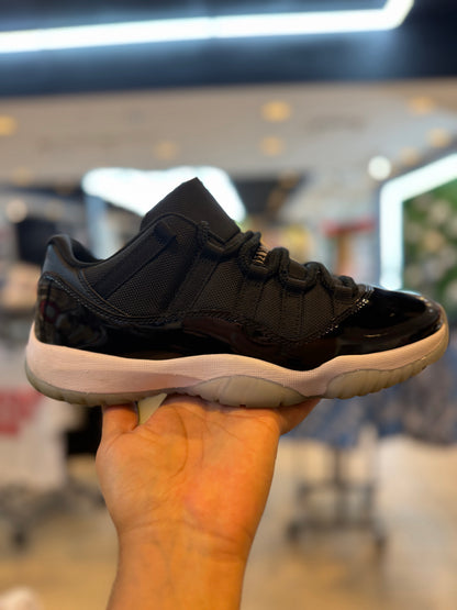 Jordan 11 Retro Low Space Jam PRE-OWNED