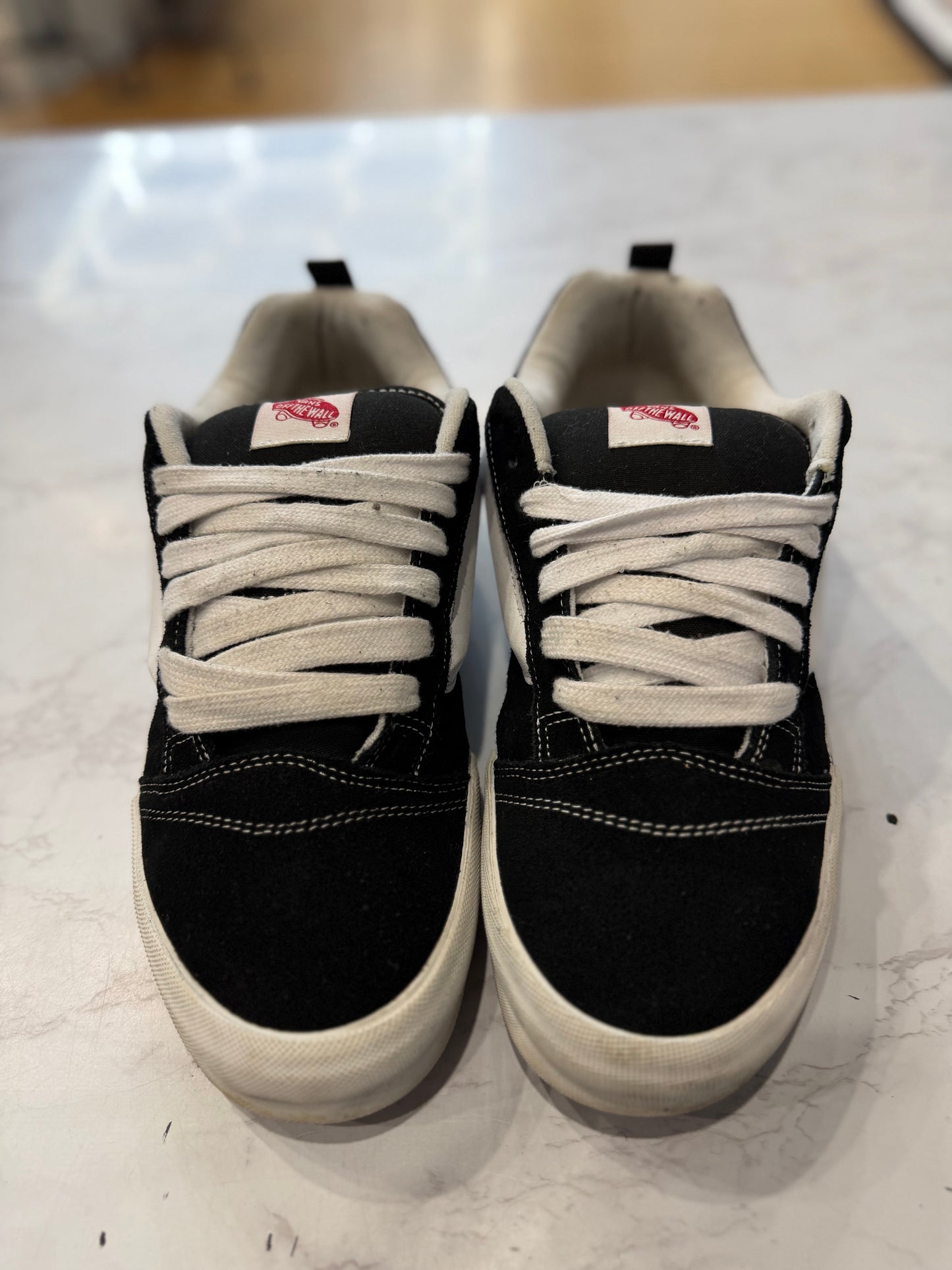 Vans Knu Skool Black White PRE-OWNED