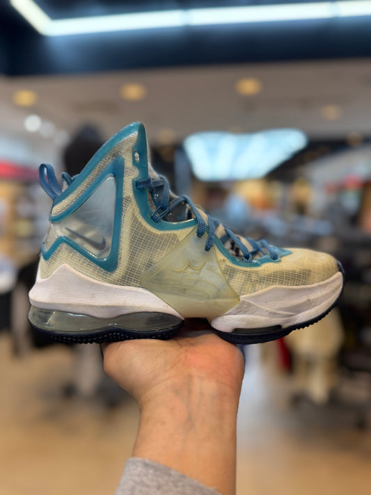 Nike LeBron 19 Space Jam (GS) PRE-OWNED