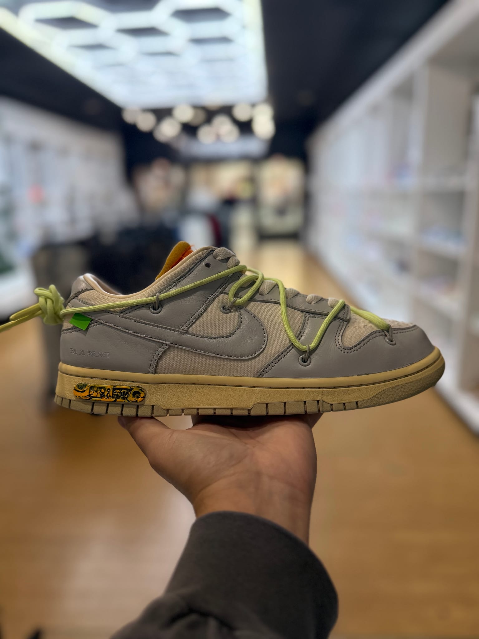 Nike Dunk Low Off-White Lot 43 PRE-OWNED