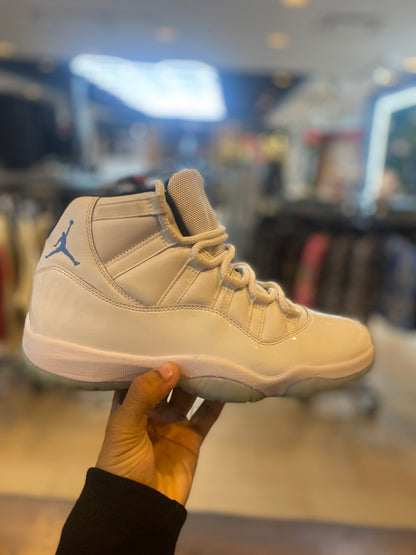 Jordan 11 Retro Legend Blue (2024) PRE-OWNED