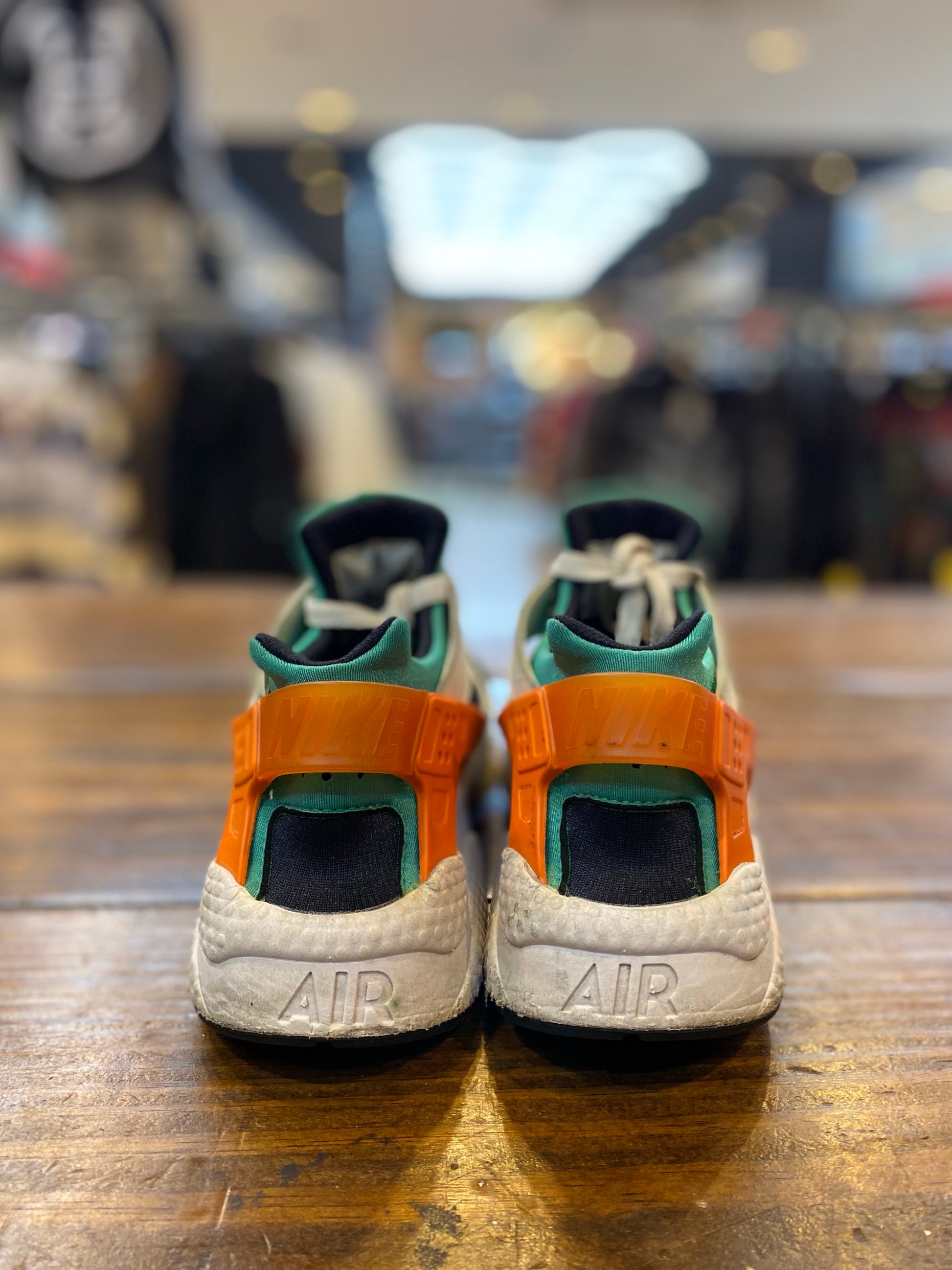 Nike Air Huarache Miami Hurricanes PRE-OWNED