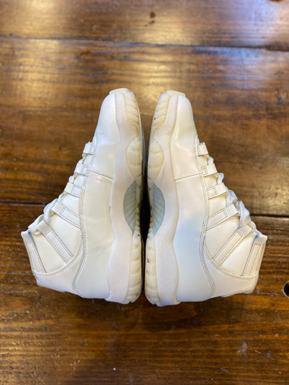 Jordan 11 Retro Pearl (Women's) PRE-OWNED