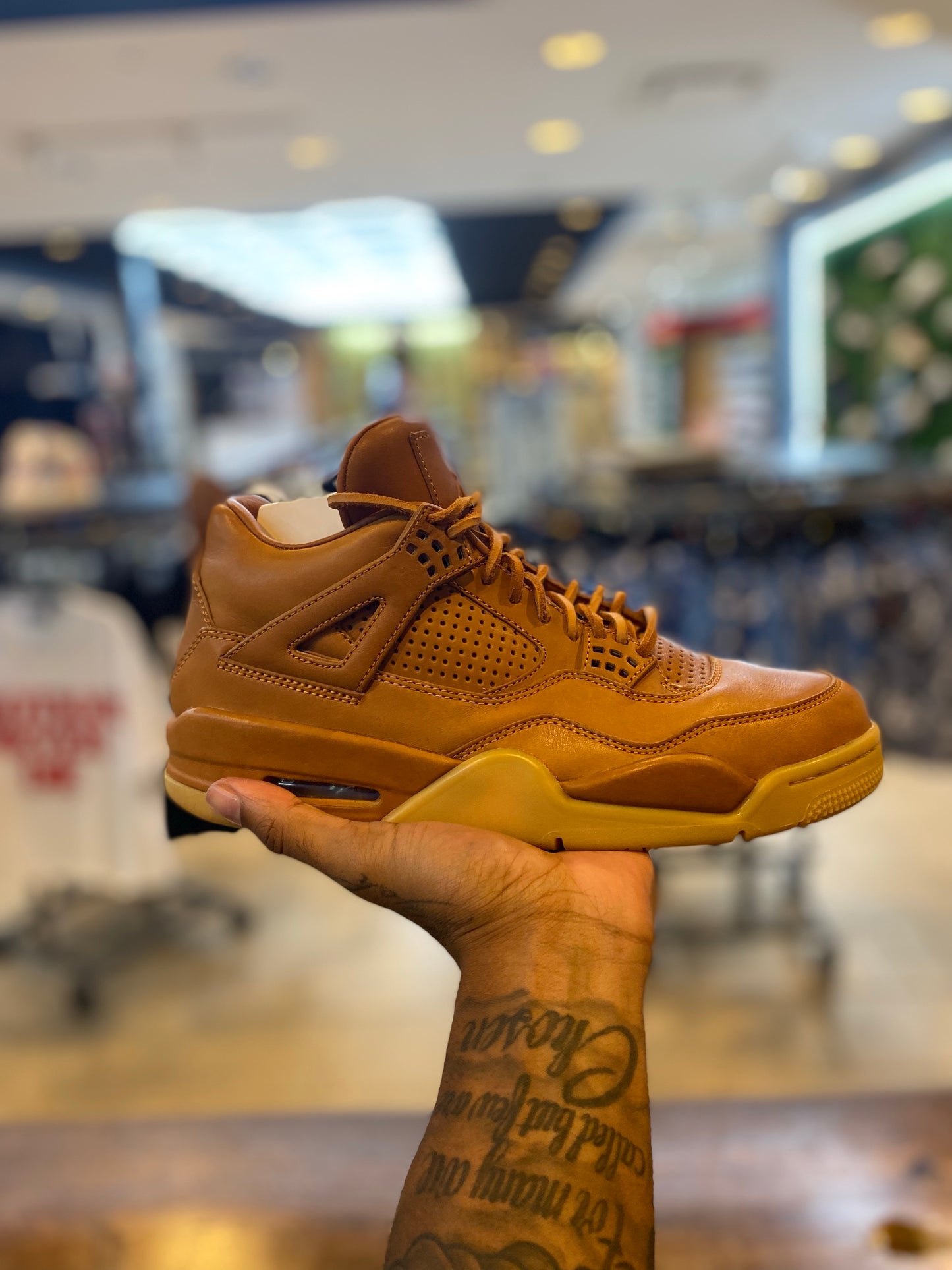 Jordan 4 Retro Ginger Wheat PRE-OWNED