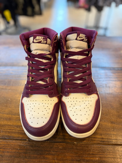 Jordan 1 Retro High OG Bordeaux PRE-OWNED