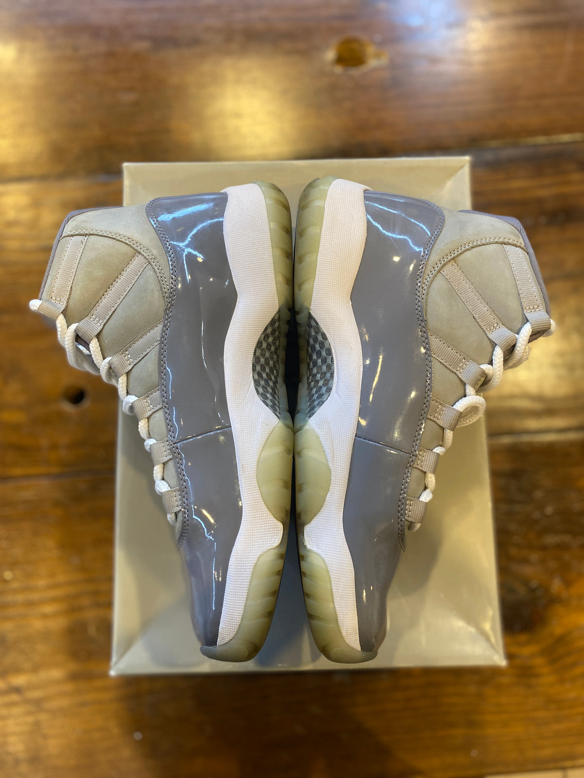 Jordan 11 Retro Cool Grey (2021) PRE-OWNED
