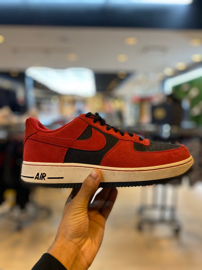 Nike Air Force 1 Bred PRE-OWNED