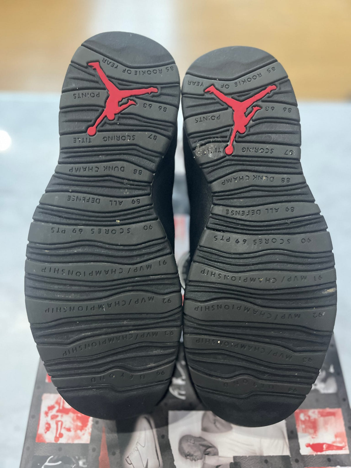 Jordan 10 Retro Shadow (2025) PRE-OWNED