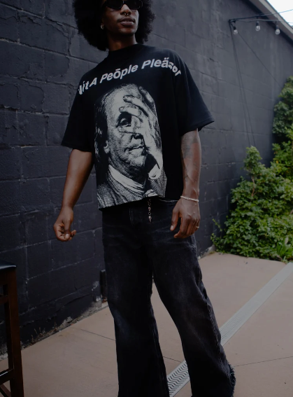 Loves Reality Benjamin Tee (BLACK)