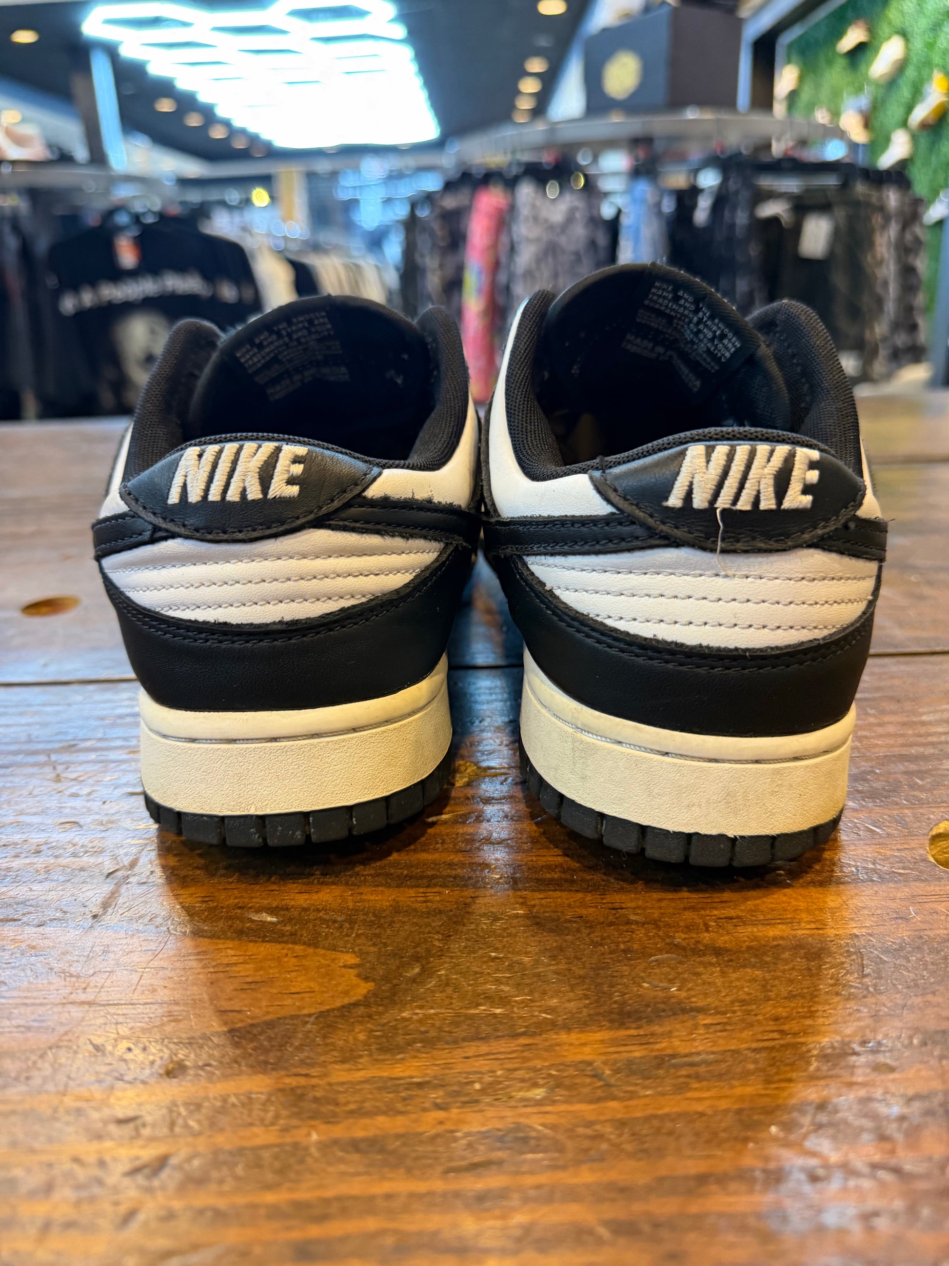 Nike Dunk Low Retro White Black Panda PRE-OWNED