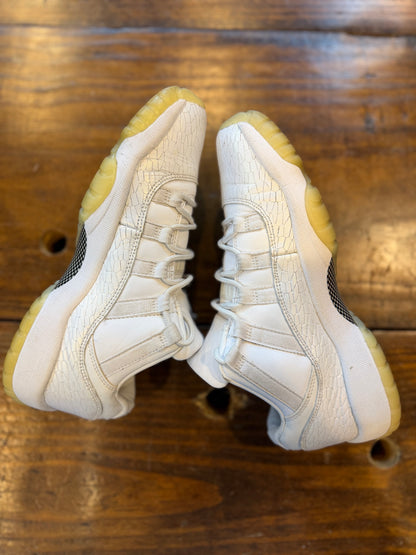 Jordan 11 Retro Low Heiress Pure Platinum (GS) PRE-OWNED