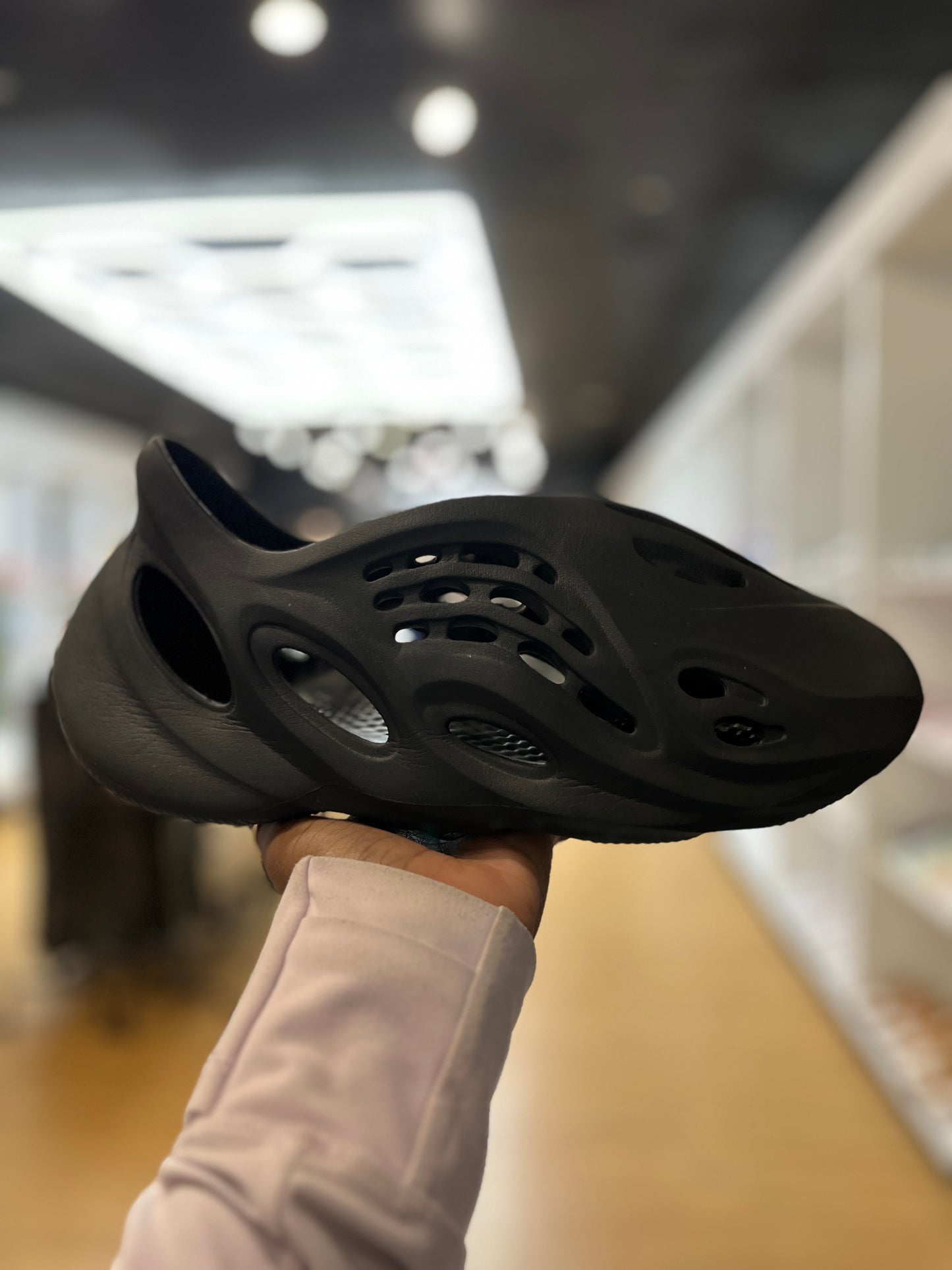 adidas Yeezy Foam RNR Onyx