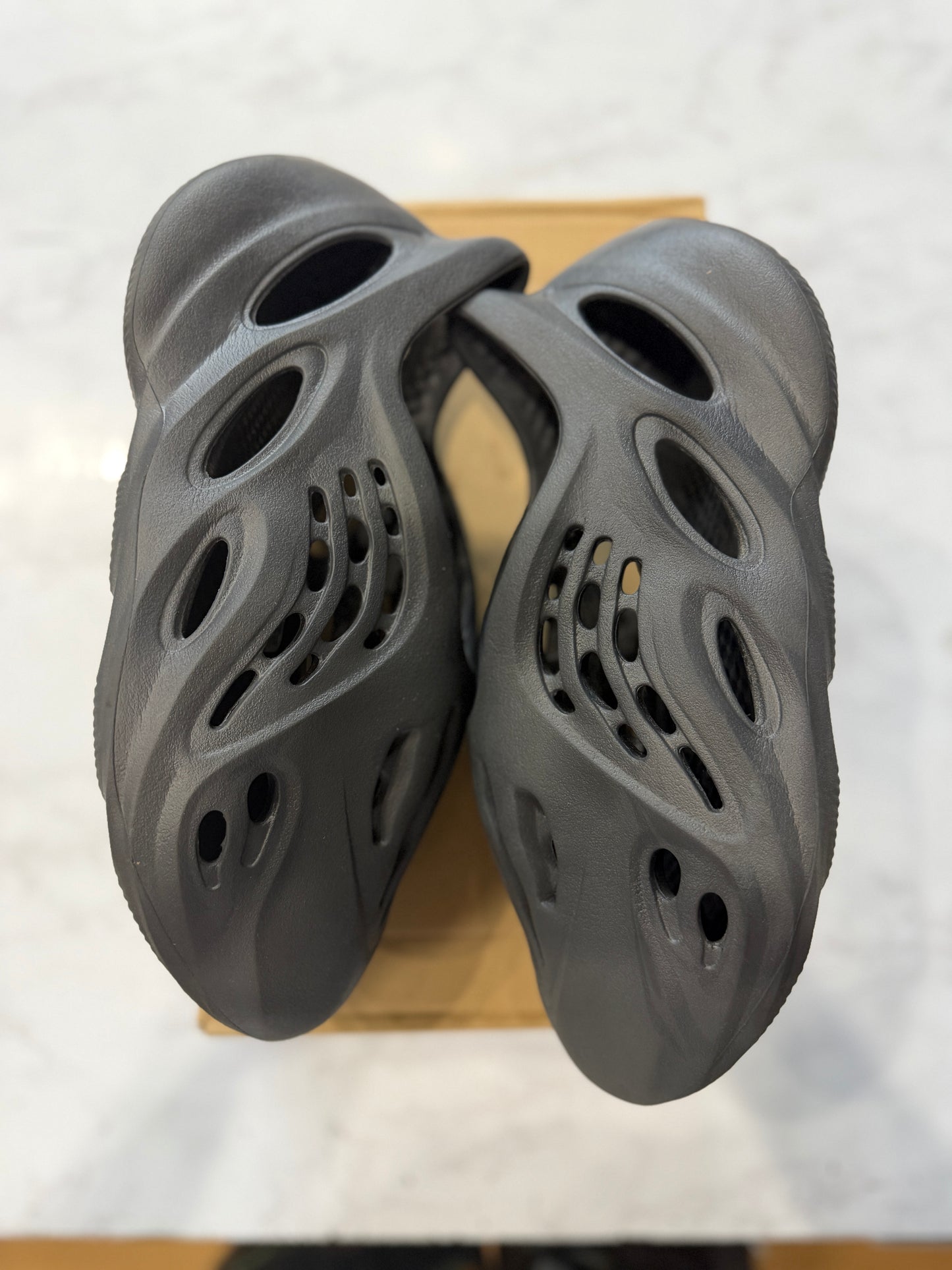 adidas Yeezy Foam RNR Onyx
