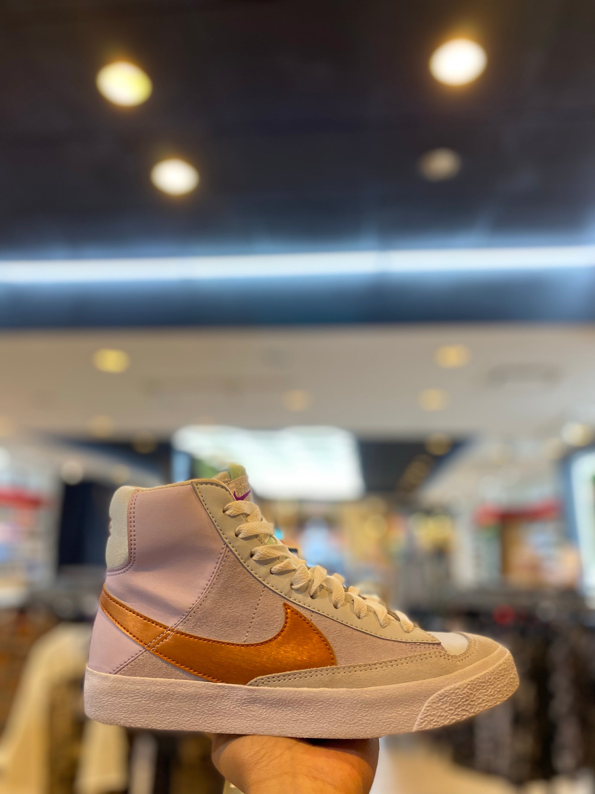 Nike Blazer Mid 77 SE Dance Barely Grape (GS) PRE-OWNED