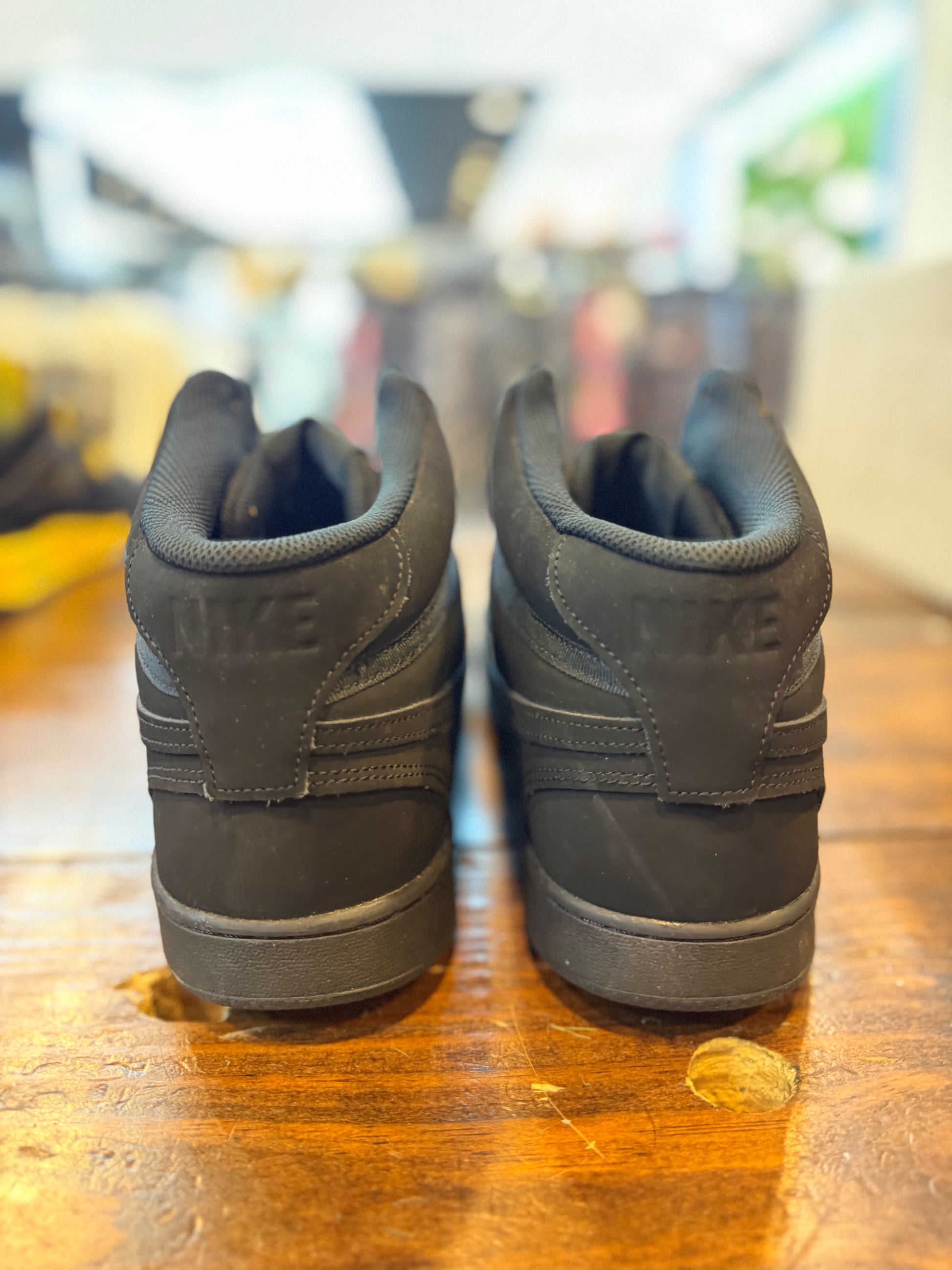 Nike Court Vision Mid Black PRE-OWNED
