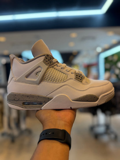 Jordan 4 Retro White Oreo (2021) PRE-OWNED