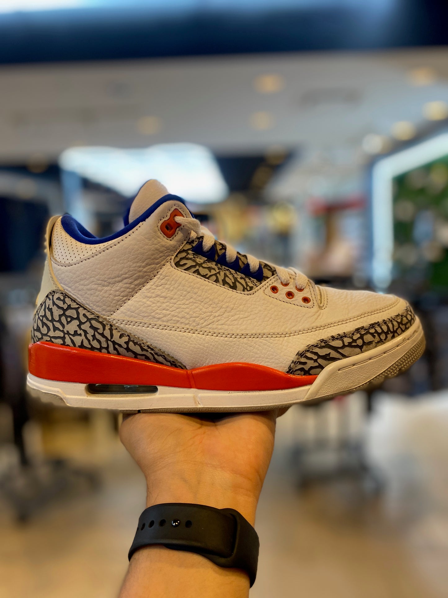 Jordan 3 Retro Knicks PRE-OWNED