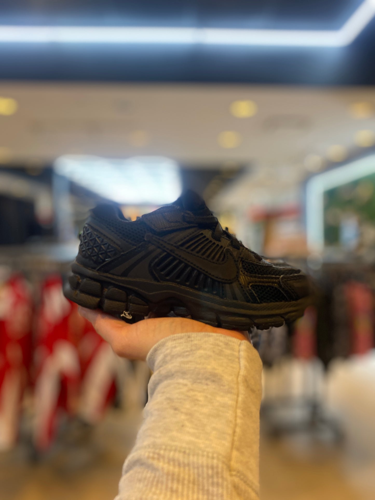 Nike Vomero 5 Black (PS) PRE-OWNED